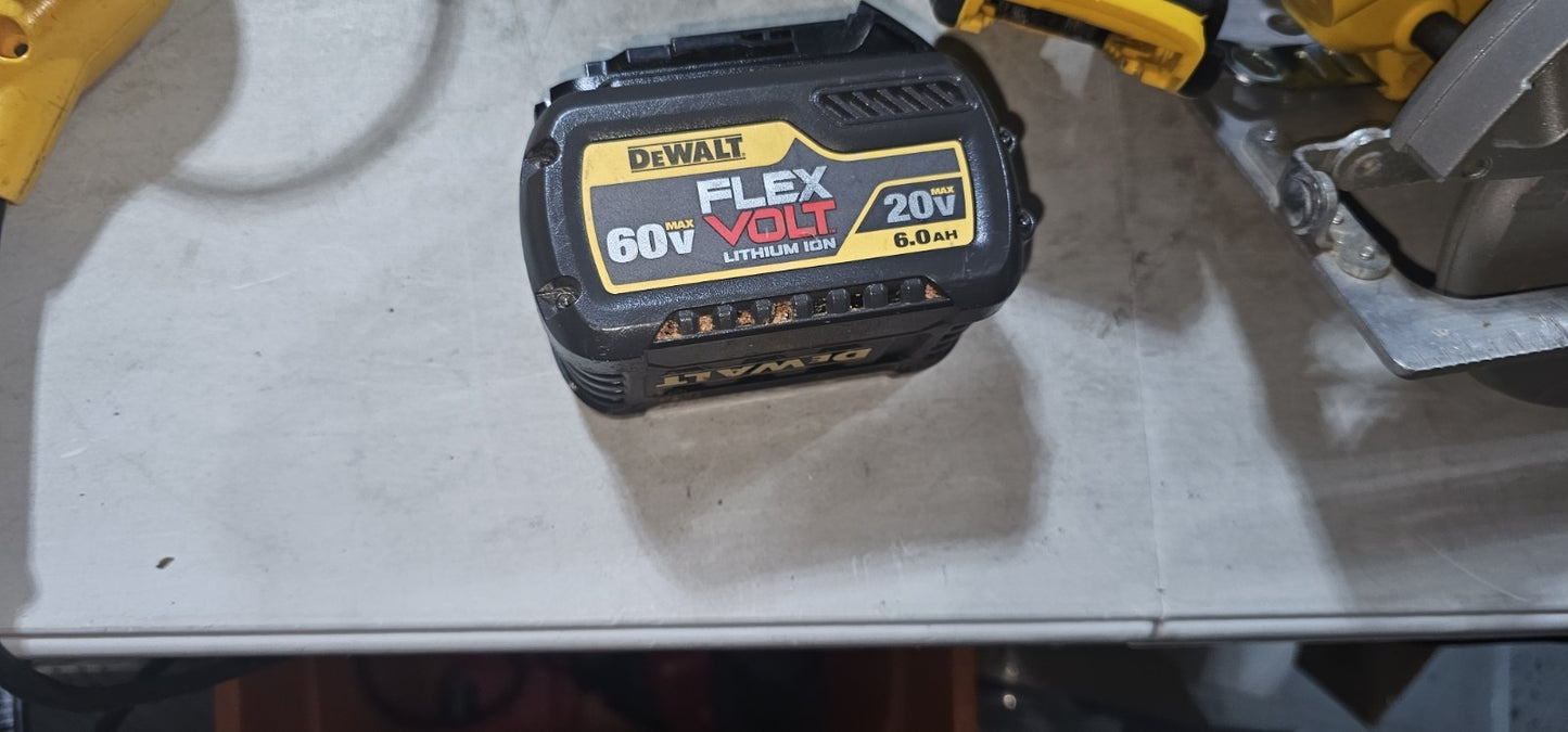 7673590