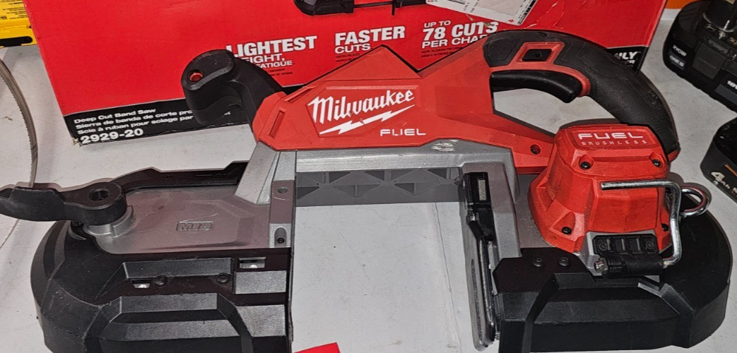 Milwaukee Tools 292920 18V Cordless Deep Cut Band Saw TOOL ONLY5