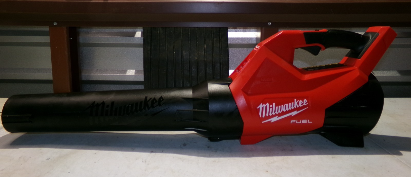 Milwaukee 301720 M18 FUEL Blower Tool Only 42