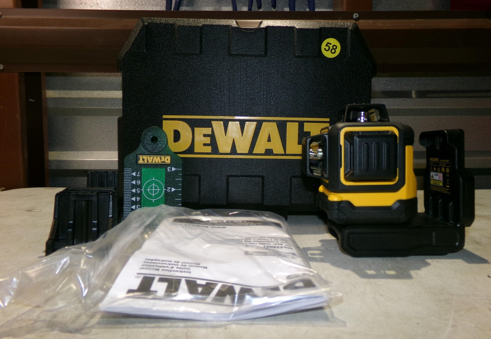 DEWALT DCLE34031 20V 3x360 Line Laser  ( Tool Only )5