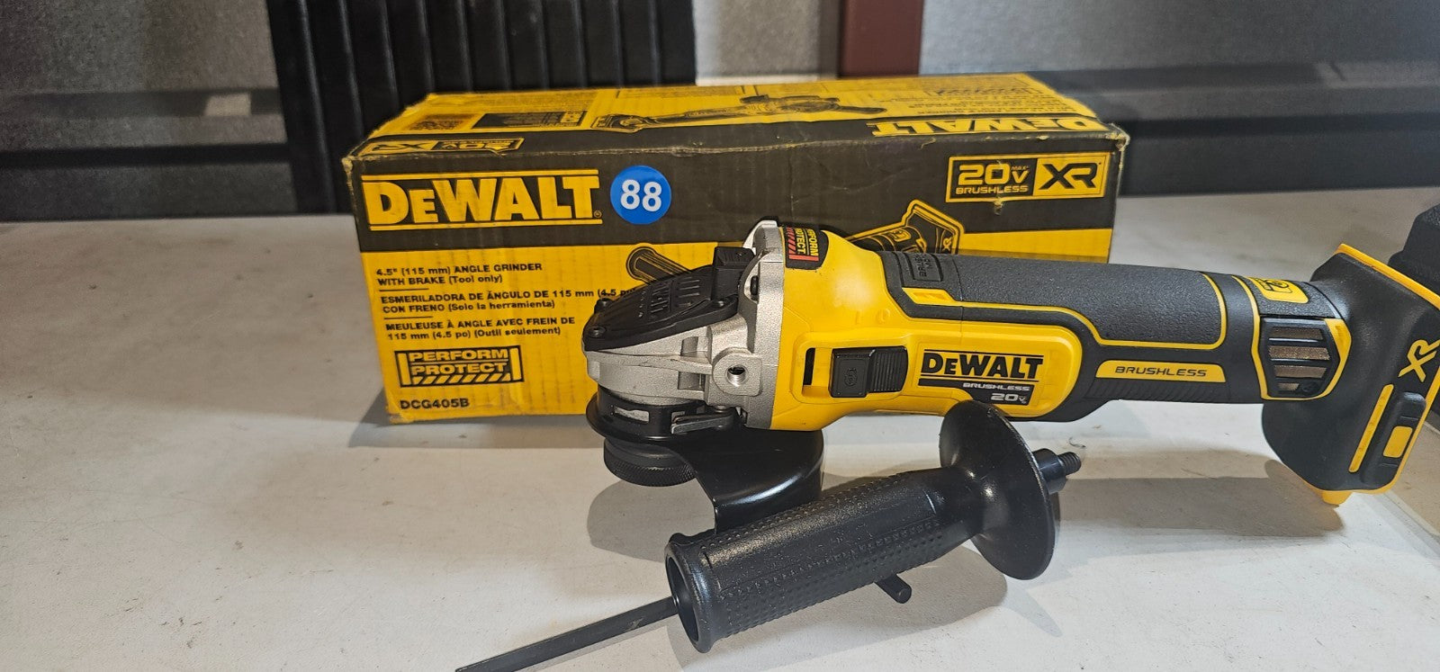 DEWALT DCG405 20V MAX* 41/2 in. Angle Grinder (Tool Only)  882