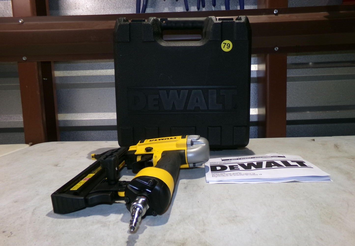 DEWALT DWFP1838 Pneumatic 18Gauge 1/4 in. Crown Corded Stapler3