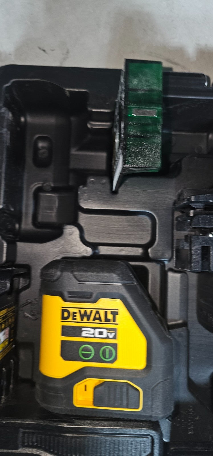 DEWALT DCLE34031 20V 3x360 Line Laser  Tool Only3