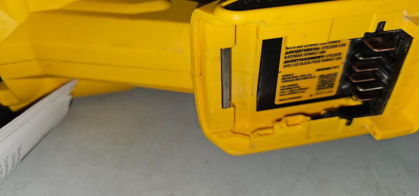 DeWalt DCS389 60V MAX* Brushless Cordless Reciprocating Saw5