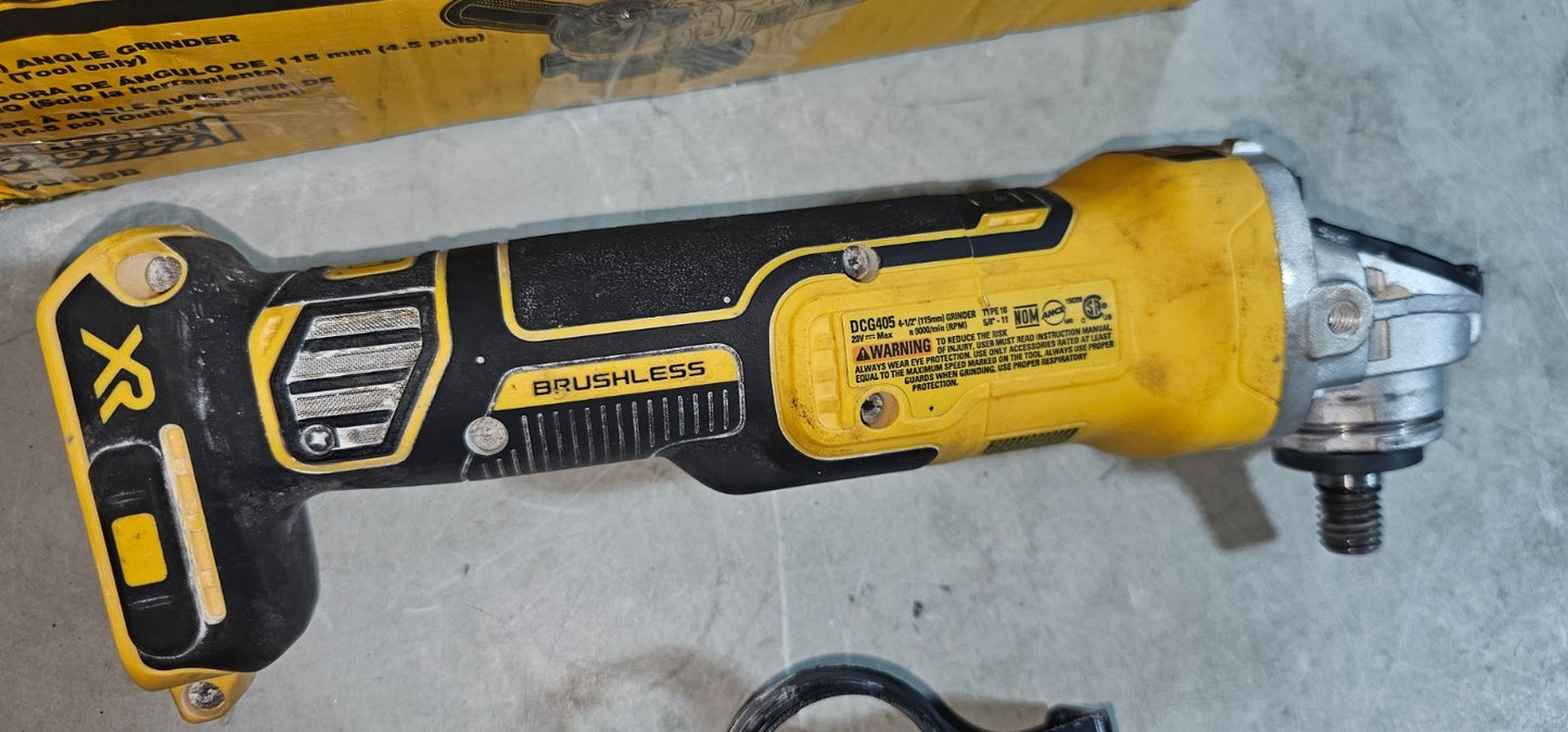 DEWALT DCG405 20V MAX* 41/2 in. Angle Grinder (Tool Only)4