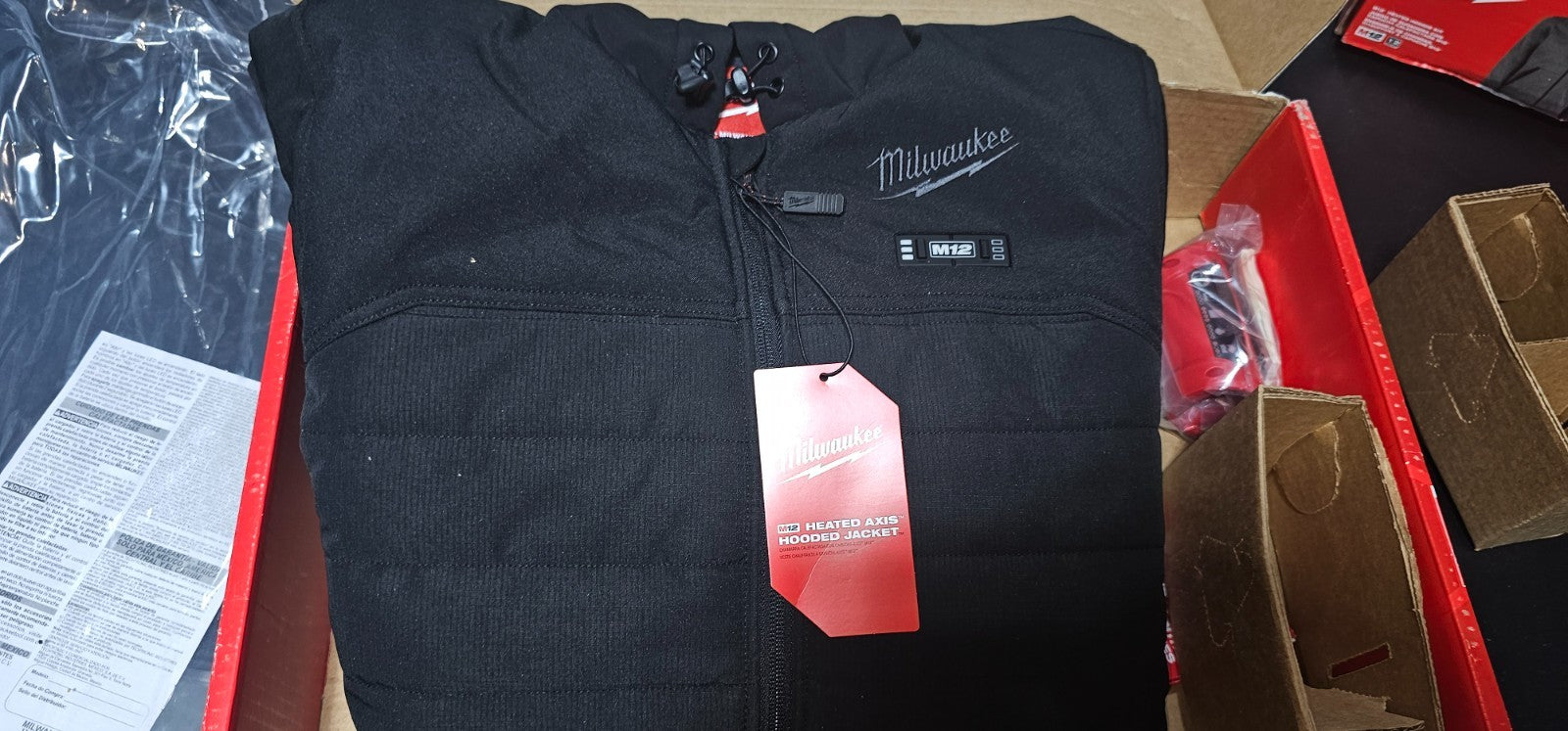 Milwaukee Men's Small M12 12V AXIS Black Heated Jacket NO BATTERY 6