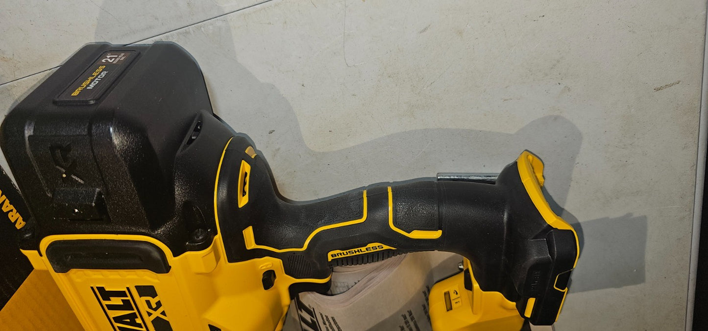 DEWALT 20V DCN920 FRAMING NAILER BARE TOOL ONLY 874