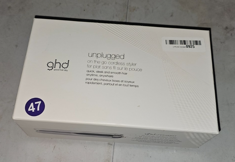 ghd Unplugged USBC Rechargeable Flat Iron Styler  White8
