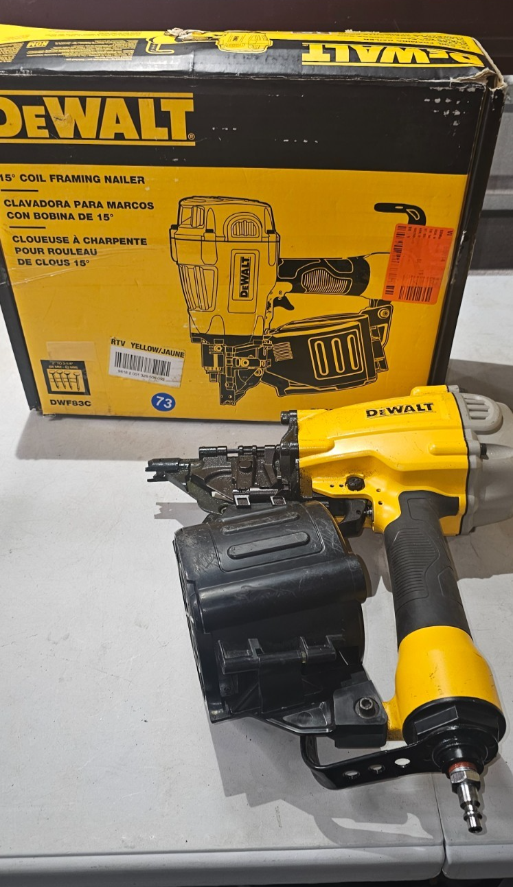 DEWALT DWF83C 15 Degree Coil Framing Nailer2