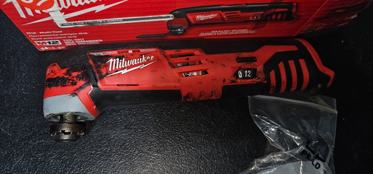Milwaukee 242620 M12 MultiTool (Tool Only)4