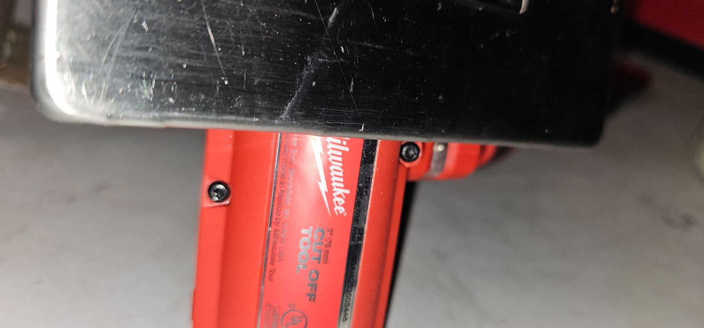 Milwaukee 252220 M12 FUEL 3" Compact Cut Off Tool4
