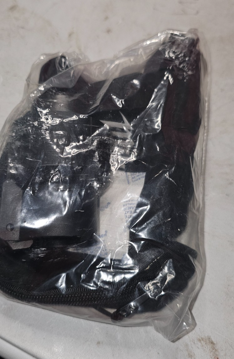 Milwaukee 283220 405W M18 FUEL 3"x18" Belt Sander7