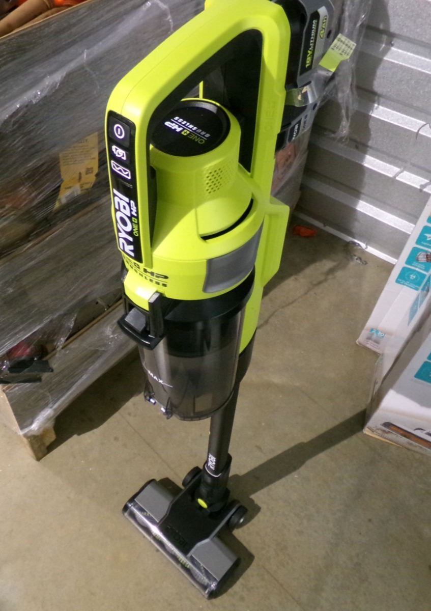 Ryobi ONE+ Yellow Stick Vacuum Cleaner (PBLSV717) with Battery and Charger2