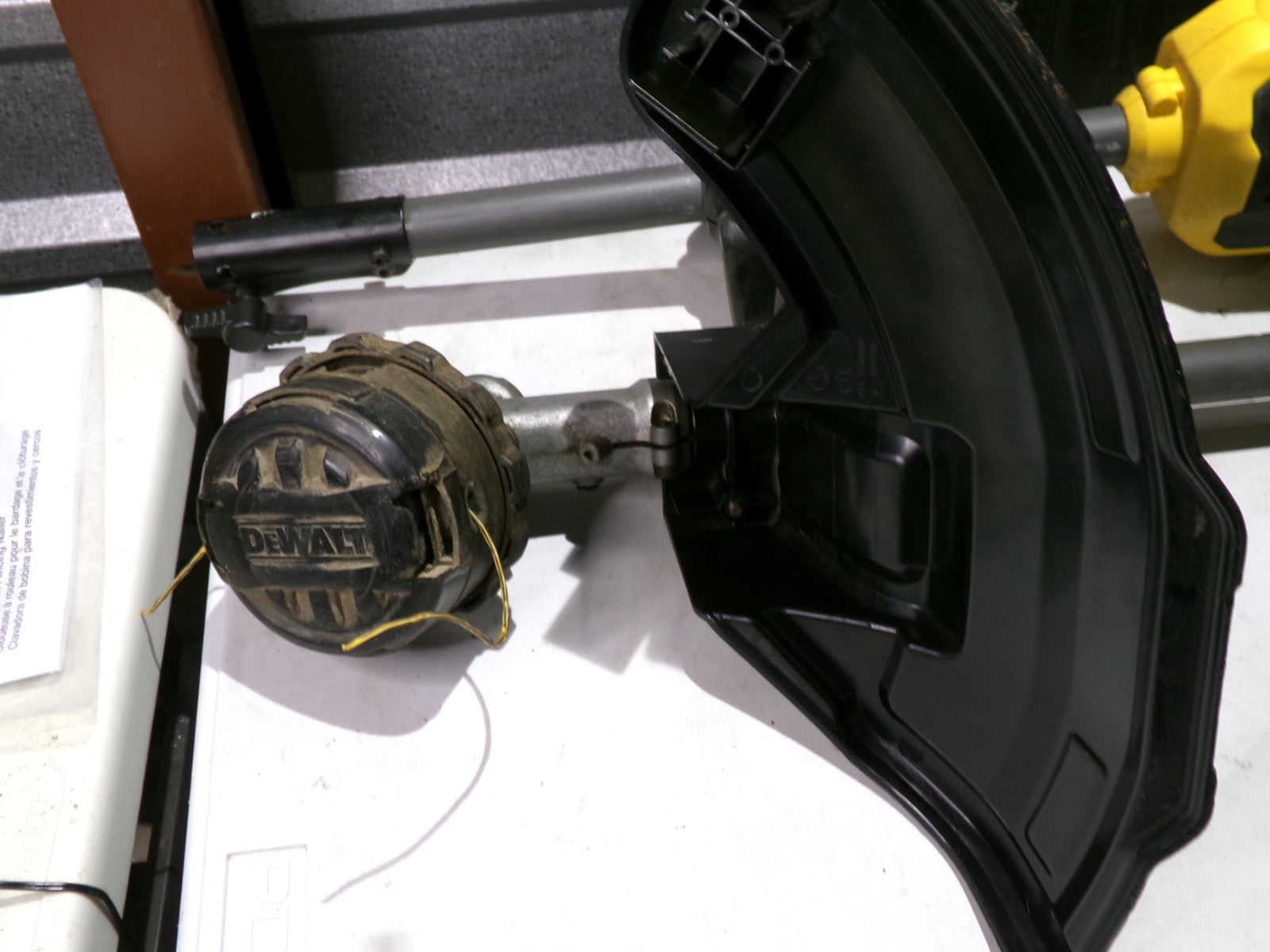 DEWALT 60V Brushless Attachment Capable String Trimmer  17" DCST972  Tool Only2