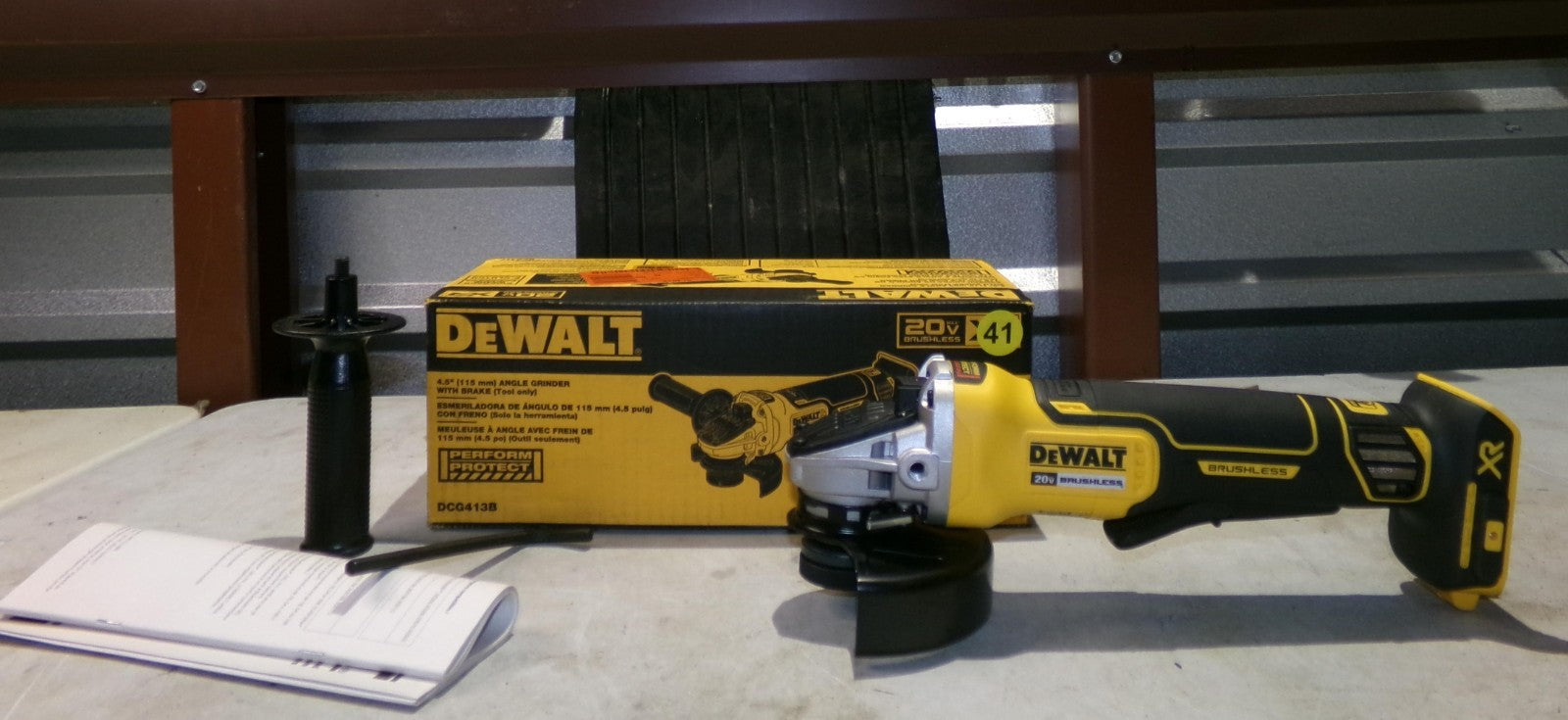 DEWALT DCG413 20V 41/2 inch Grinder  Tool Only4