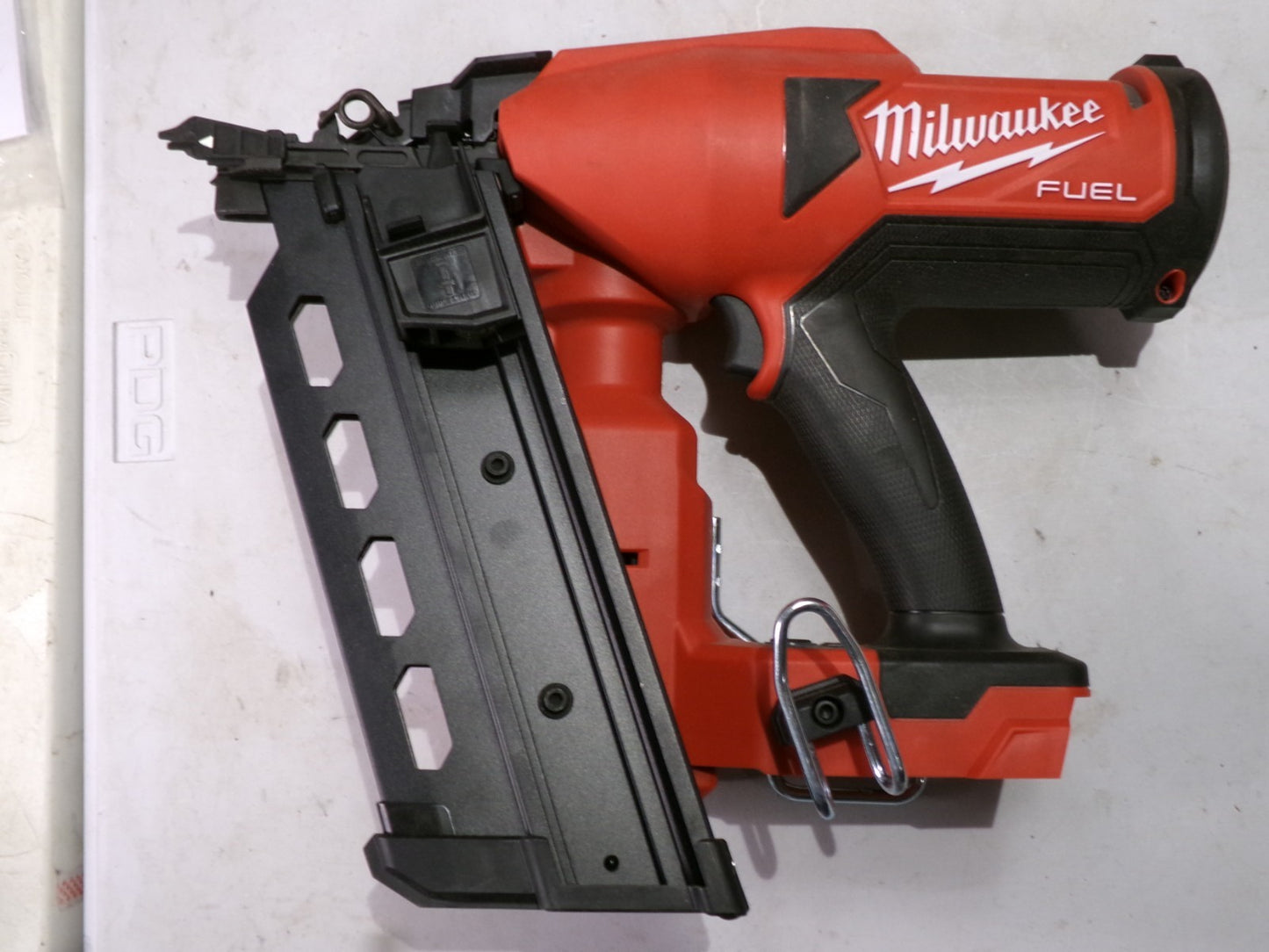 Milwaukee 284420 M18 FUEL Duplex Nailer  Tool Only0