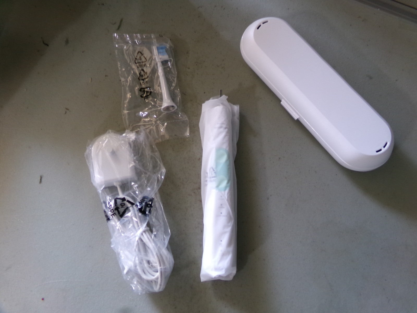 Philips Sonicare ProtectiveClean 5100 Rechargeable Electric Toothbrush, with Pre3