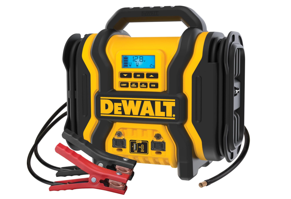DEWALT DXAEPS14Type2 2000 Peak Battery Automotive Battery Booster Jump Starter0