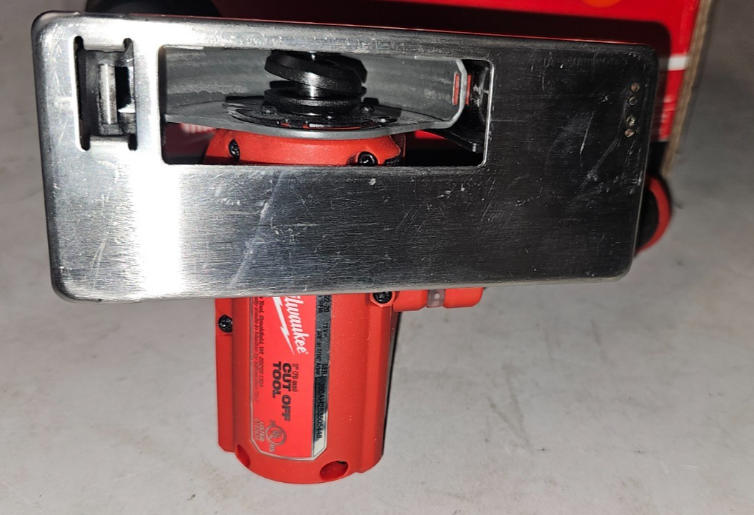 Milwaukee 252220 M12 FUEL 3" Compact Cut Off Tool3