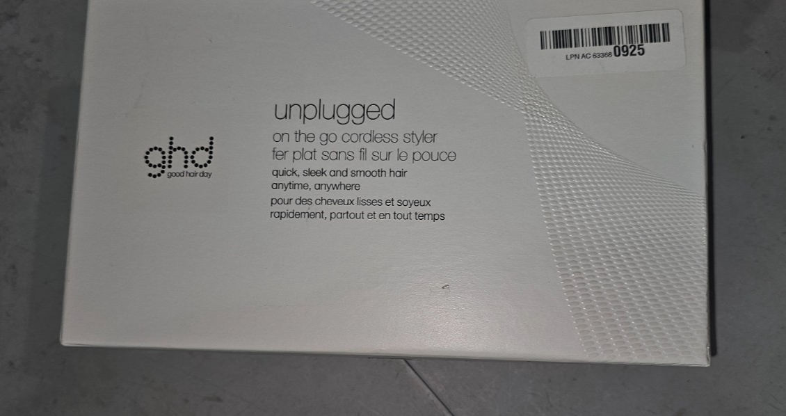 ghd Unplugged USBC Rechargeable Flat Iron Styler  White5