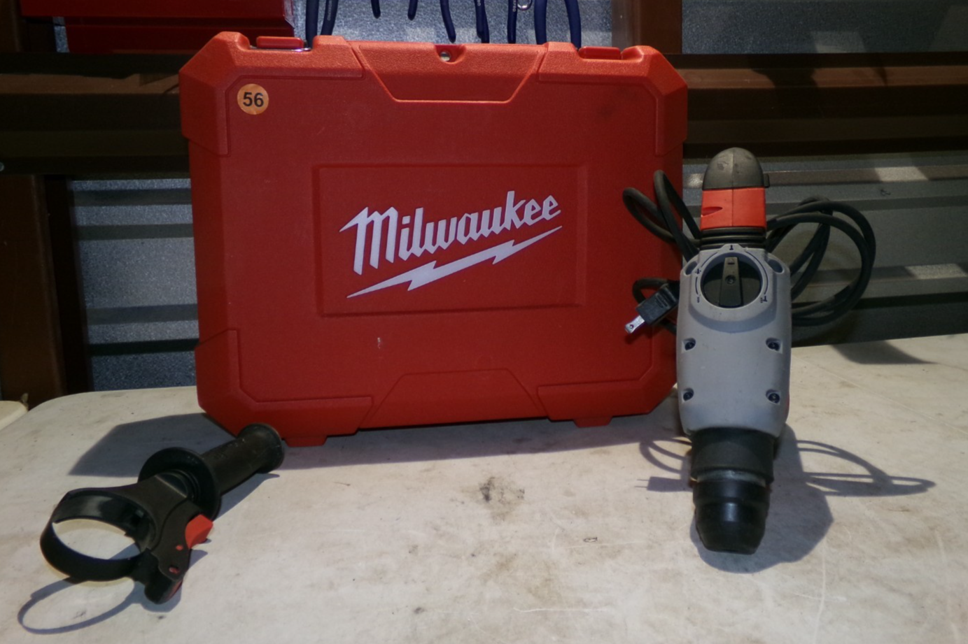 Milwaukee 526821 11/8"  Corded Rotary Hammer Drill  Tool Only2