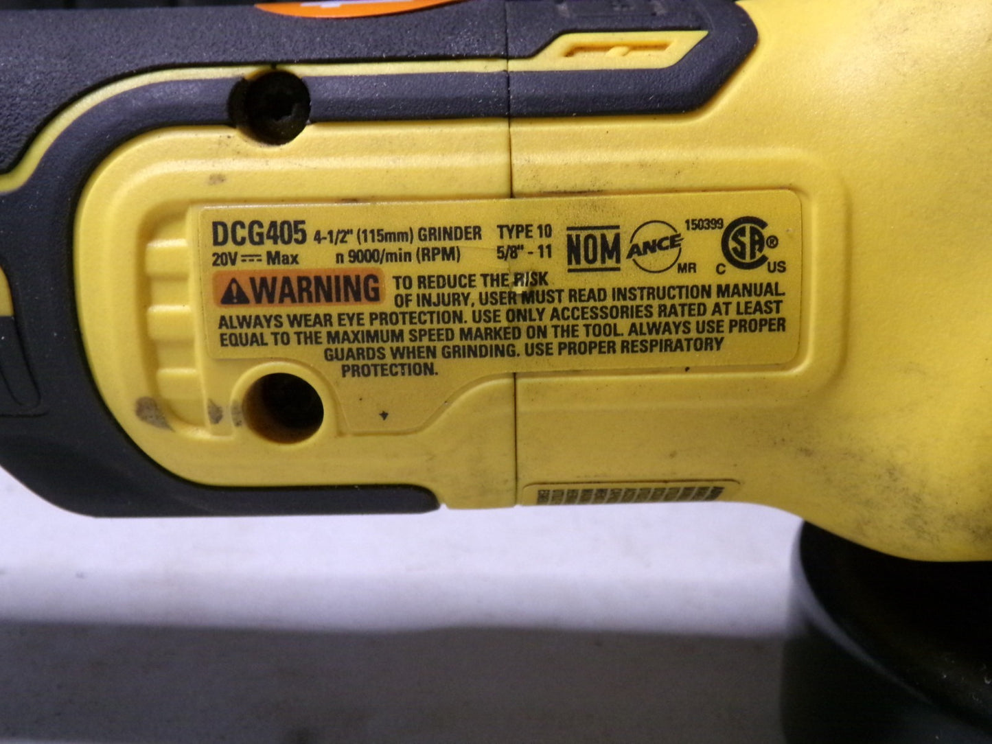 DEWALT DCG402B 20V MAX* 41/2 in. Angle Grinder (Tool Only)2