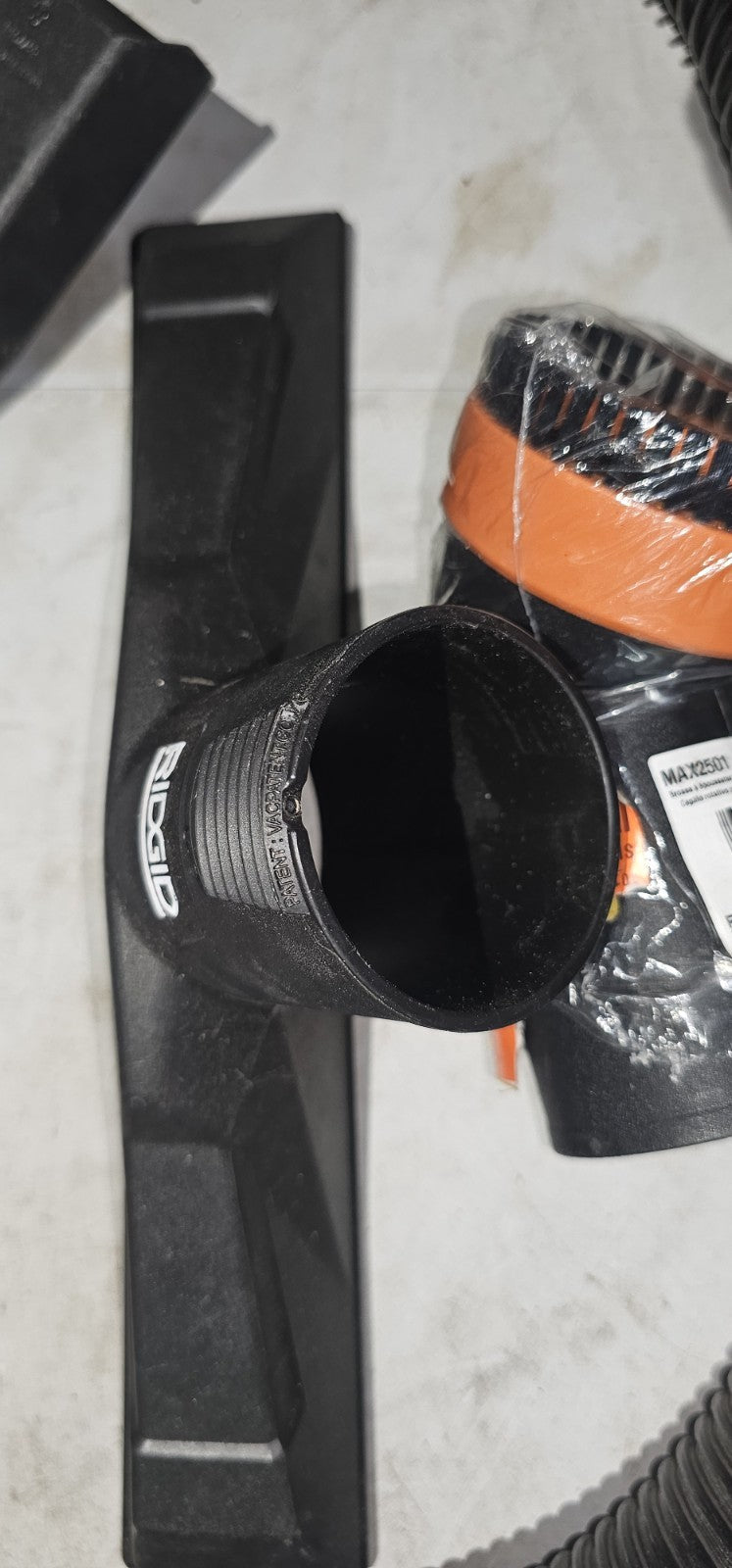 RIDGID 6 Gallon Attachments Only Nozzle and Hoses Only2