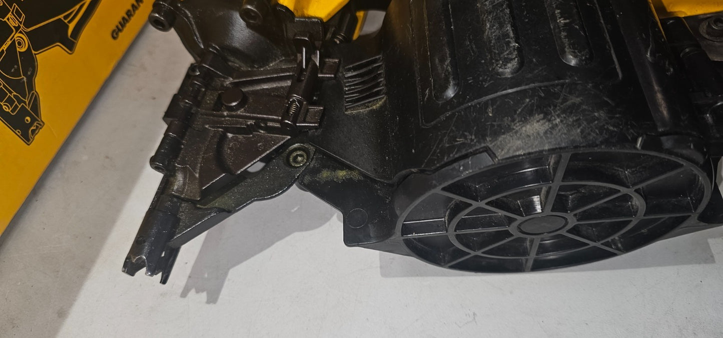 DEWALT DWF83C 15 Degree Coil Framing Nailer3