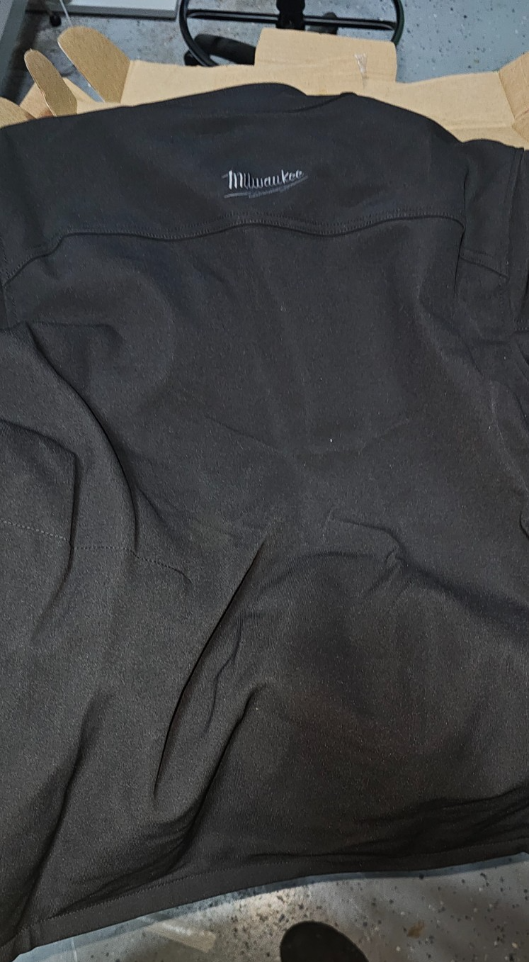 Milwaukee Men's Small M12 12V AXIS Black Heated Jacket NO BATTERY 3