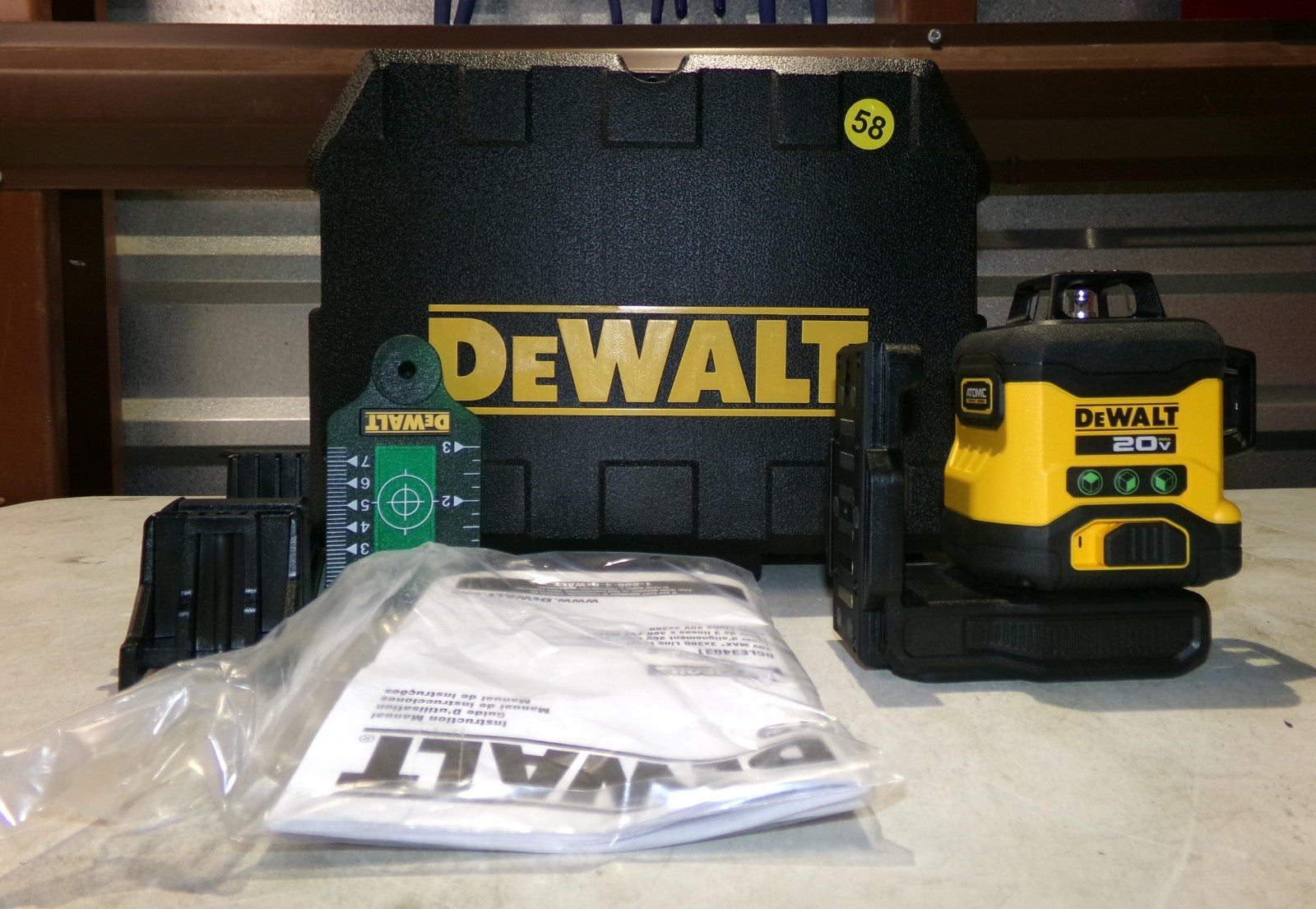 DEWALT DCLE34031 20V 3x360 Line Laser  ( Tool Only )3