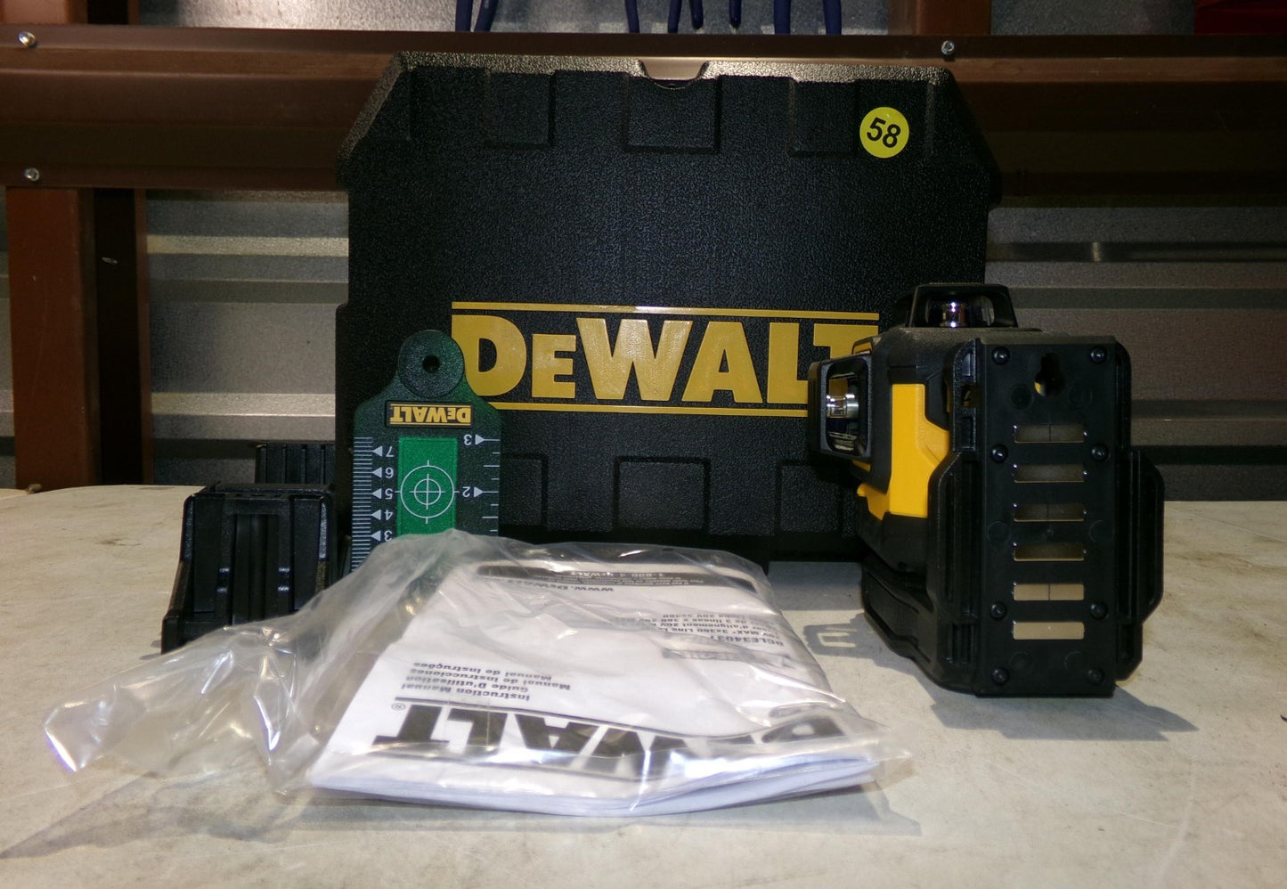 DEWALT DCLE34031 20V 3x360 Line Laser  ( Tool Only )6